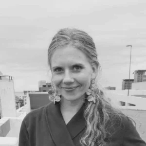 Dana Mendoza 500×500